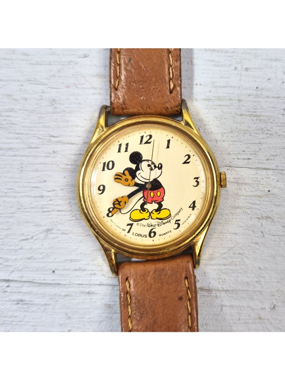 Vintage Lorus Disney Mickey Mouse Quartz Watch Gold Tone Brown Leather Band